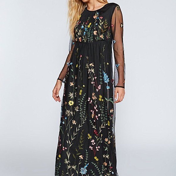 Free People Dresses & Skirts - FP Yasmin embroidered maxi dress, size small. Nwot